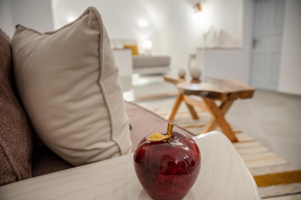 Sun Angelos Oia - Luxury Cave Suites Eksteriør billede